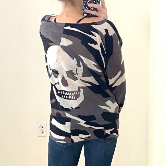 EUC Skull Cashmere Scout Camo Black White Tan Brown 100% Cashmere Sweater Sz XS - Picture 4 of 6